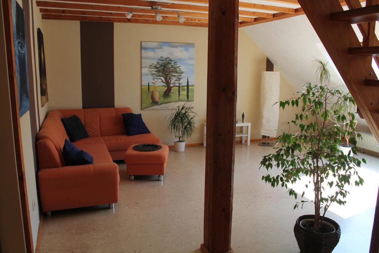 Ferienwohnung Im Galerie-Haus Urbar  外观 照片