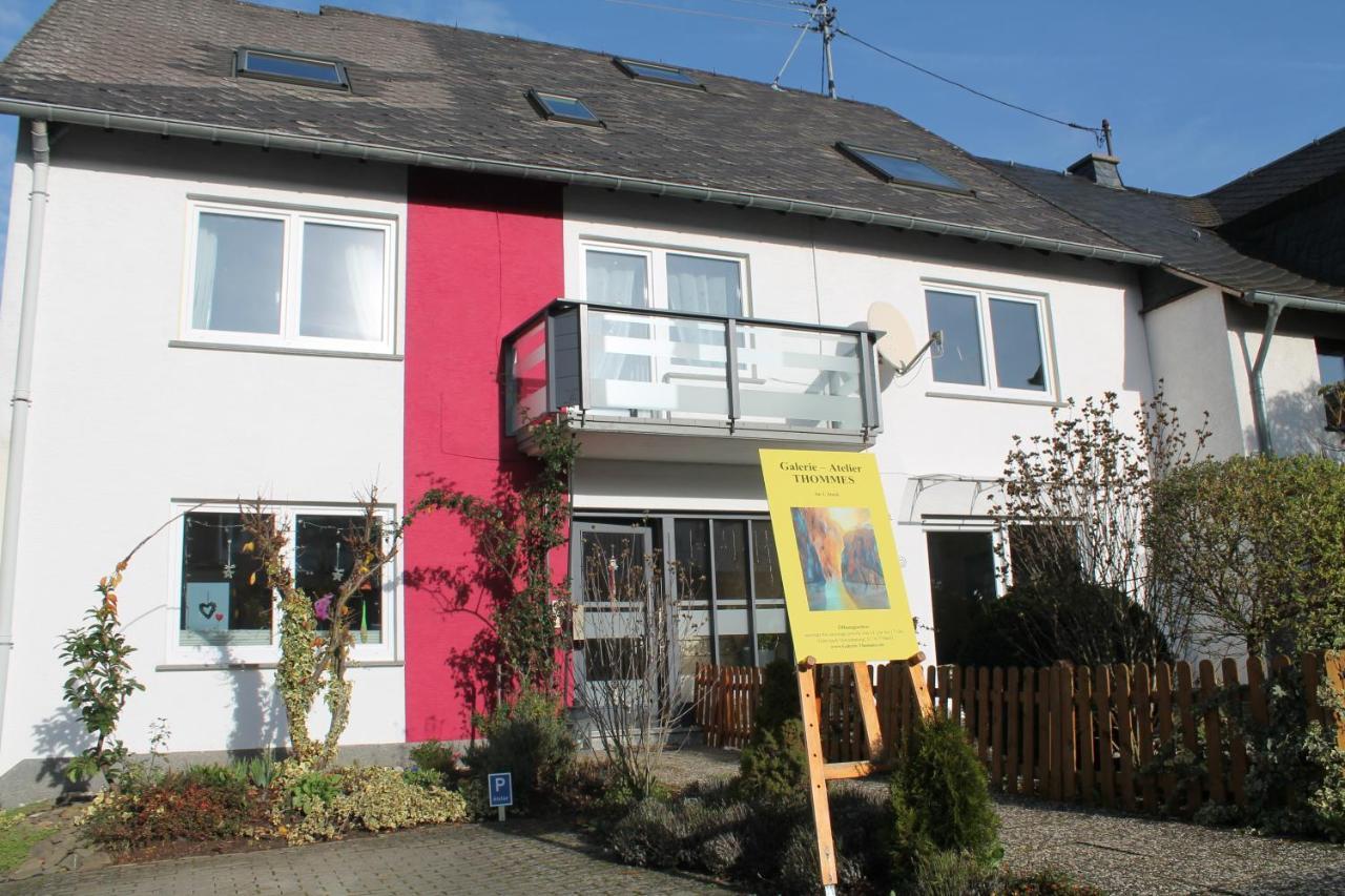 Ferienwohnung Im Galerie-Haus Urbar  外观 照片