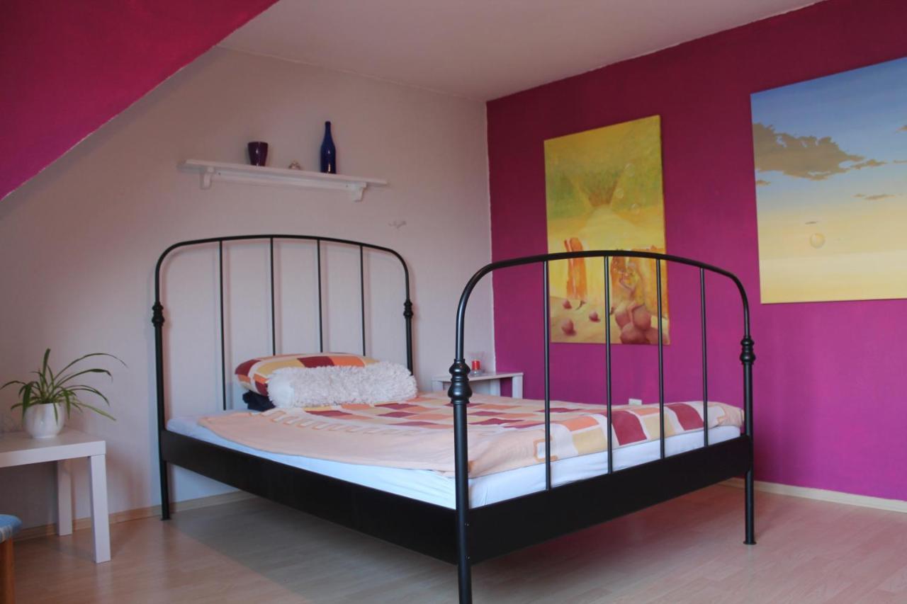 Ferienwohnung Im Galerie-Haus Urbar  外观 照片